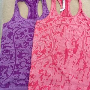 Lululemon tank tops